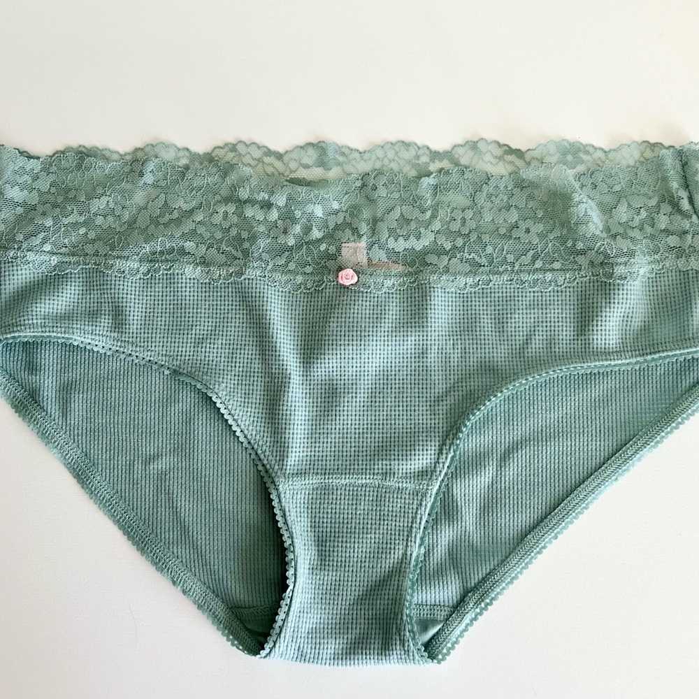 Victoria's Secret Lace Waist Cotton Waffle Hiphugger Panty Large NWT Sz Large
